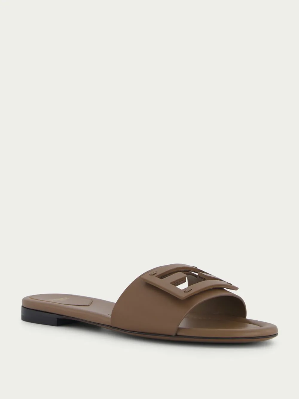 Baguette Brown Leather Slides