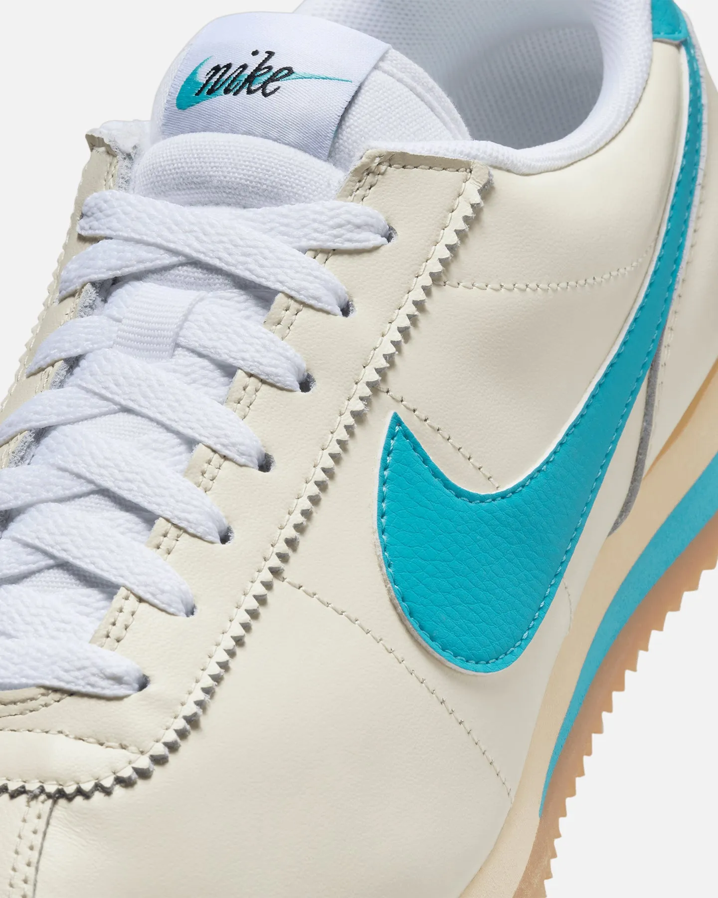 Nike Women's Cortez Coconut Milk/Teal